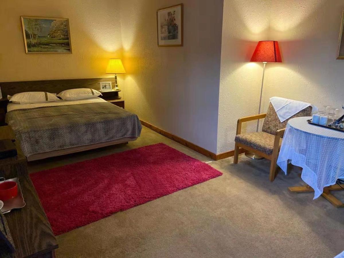 Rodmay Hotel بويل ريفر المظهر الخارجي الصورة